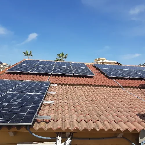 colocar paneles fotovoltaicos